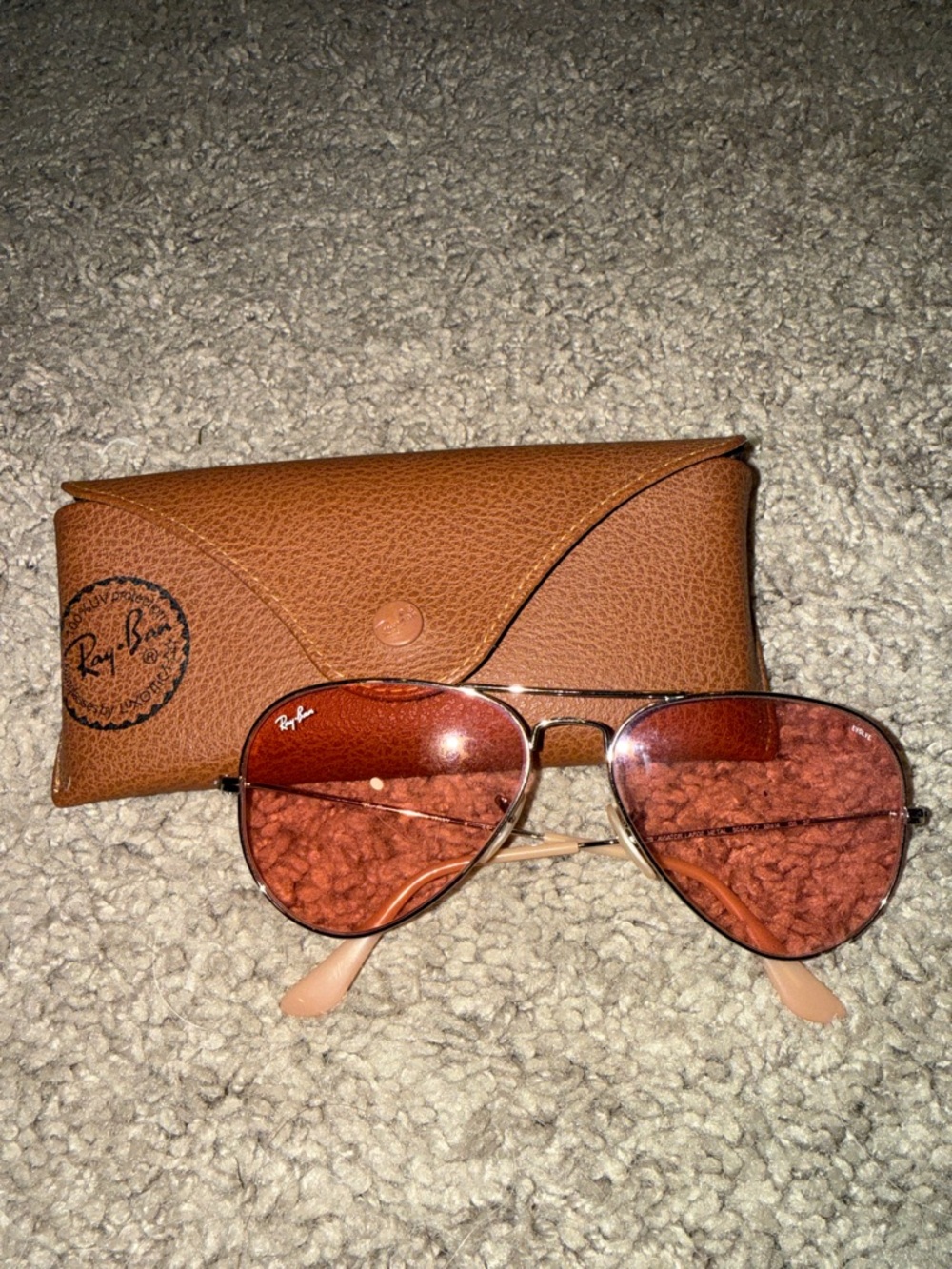Ray Ban Aviator Sunglasses with Pink Amber Lenses